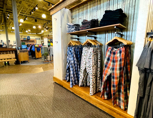 Clothing Store «L.L. Bean», reviews and photos, 1000 Ross Park Mall Dr, Pittsburgh, PA 15237, USA