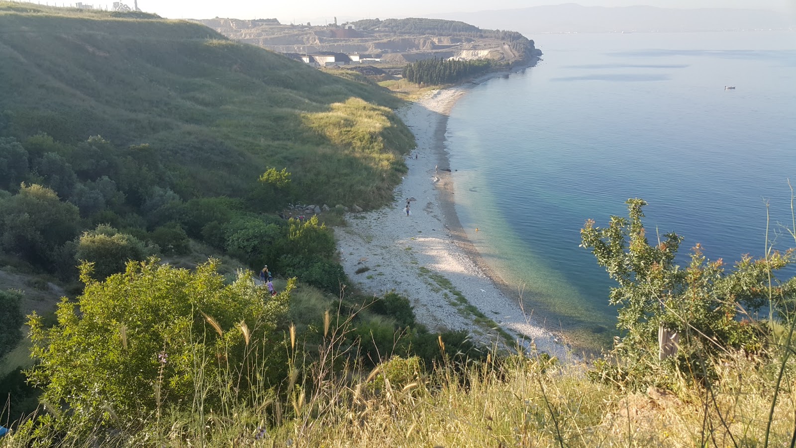 Darıca Plajı III'in fotoğrafı hafif çakıl yüzey ile