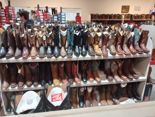 Boot Store «Beth West», reviews and photos, 16315 WA-9, Snohomish, WA 98296, USA