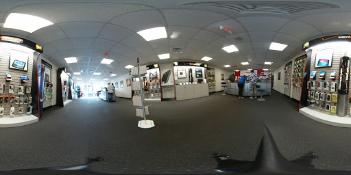 Cell Phone Store «Verizon Wireless Galleria», reviews and photos, 2587 E Sunrise Blvd, Fort Lauderdale, FL 33304, USA