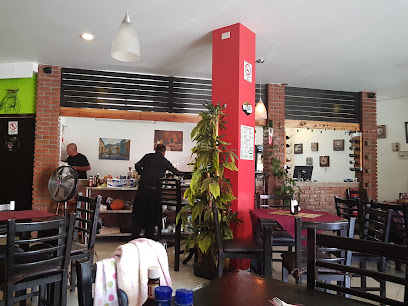 Restaurante La Canalla - Blvd. Hombres Ilustres 503 A, Centro, 99000 Fresnillo, Zac., Mexico