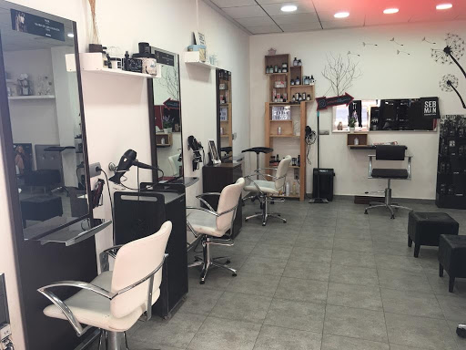 la Peluquería de Ana en la Pobla de Vallbona, Valencia