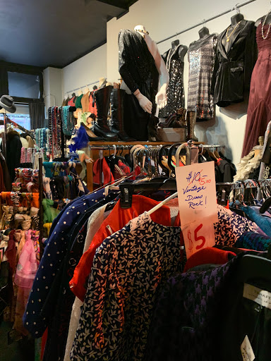 Boutique «Clash Gallery & Boutique», reviews and photos, 521 E 5th St, Dayton, OH 45402, USA