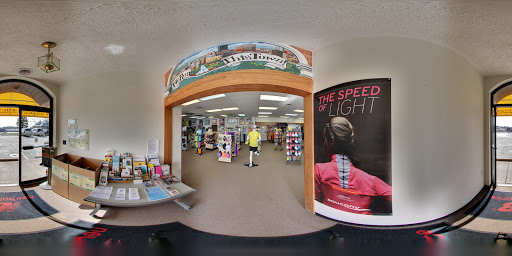 Shoe Store «PRO BIKE+RUN Robinson», reviews and photos, 3100 Robinson Ln, Pittsburgh, PA 15205, USA