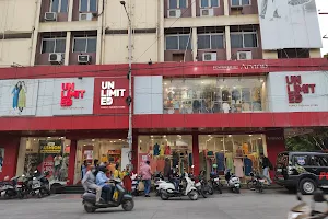 Unlimited Fashion Store - Parklane, Hyderabad image