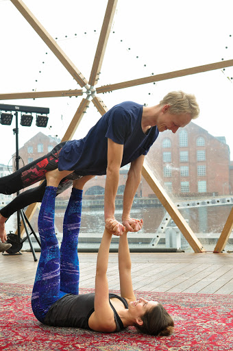 Simons Akroyoga in Copenhagen, København