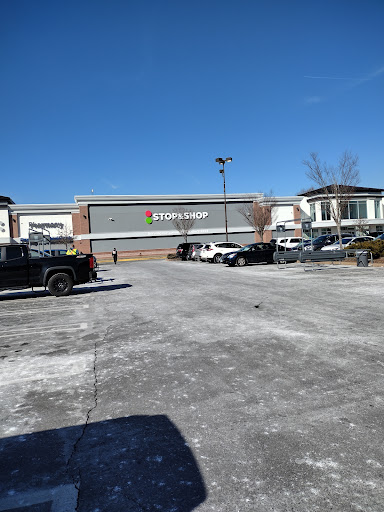 Grocery Store «Super Stop & Shop», reviews and photos, 597 Farmington Ave, Bristol, CT 06010, USA