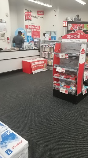 Office Supply Store «Staples», reviews and photos, 4950 Centre Pointe Dr #100, North Charleston, SC 29418, USA