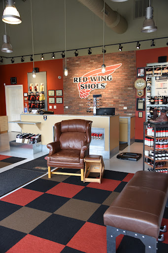 Shoe Store «Red Wing», reviews and photos, 1275 Randall Rd #101, Crystal Lake, IL 60014, USA
