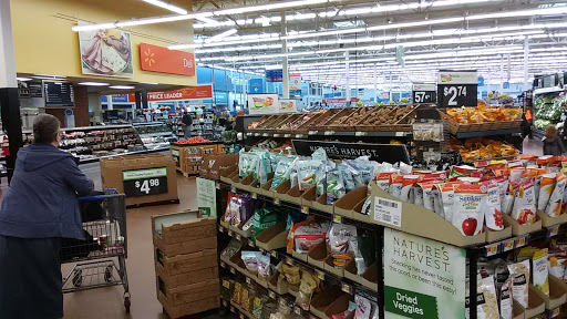 Department Store «Walmart Supercenter», reviews and photos, 2200 US-641, Camden, TN 38320, USA