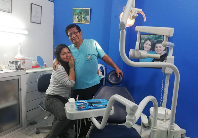 Consultorio Dental Dr. Jacinto González - La Libertad