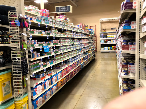 Pet Supply Store «PetSmart», reviews and photos, 2641 Lawndale Dr, Greensboro, NC 27408, USA