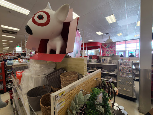 Department Store «Target», reviews and photos, 543 River Rd, Edgewater, NJ 07020, USA