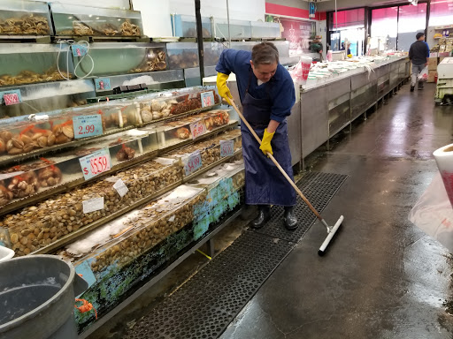 Asian Grocery Store «Richmond New May Wah Supermarket», reviews and photos, 707 Clement St, San Francisco, CA 94118, USA