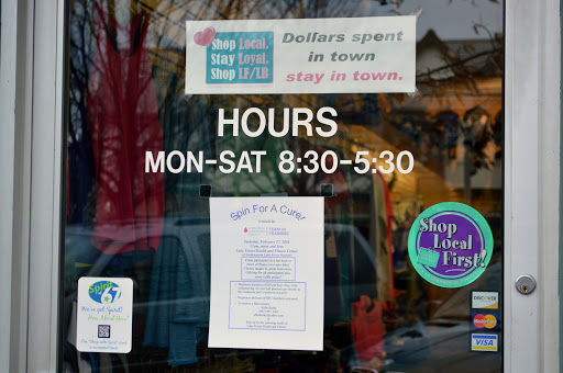 Sporting Goods Store «Kiddles Sports», reviews and photos, 258 Market Square, Lake Forest, IL 60045, USA