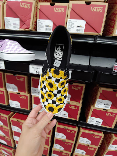 Sporting Goods Store «Academy Sports + Outdoors», reviews and photos, 661 Blanding Blvd #700, Orange Park, FL 32073, USA