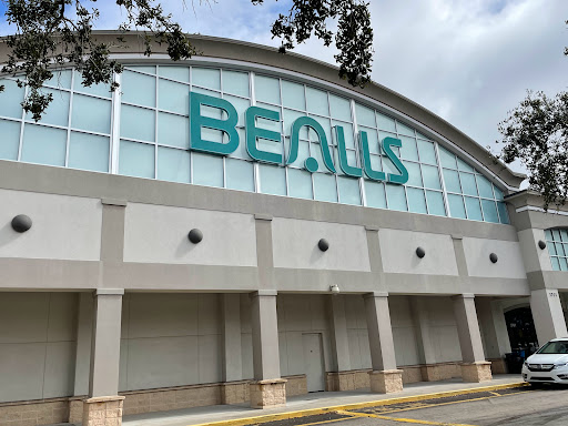 Clothing Store «Bealls Department Store», reviews and photos, 3701 Tamiami Trail E, Naples, FL 34112, USA