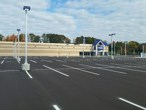 Used Car Dealer «CarMax», reviews and photos, 4431 28th St SE, Kentwood, MI 49512, USA