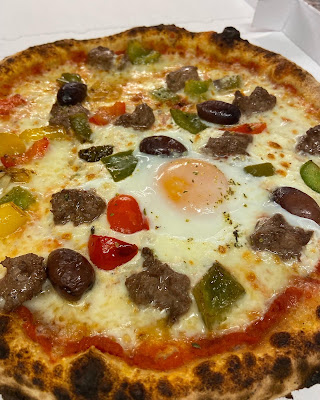Pizza by mak à Ruoms