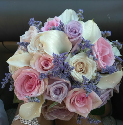 Florist «Doris The Florist», reviews and photos, 233 Long Beach Rd, Island Park, NY 11558, USA