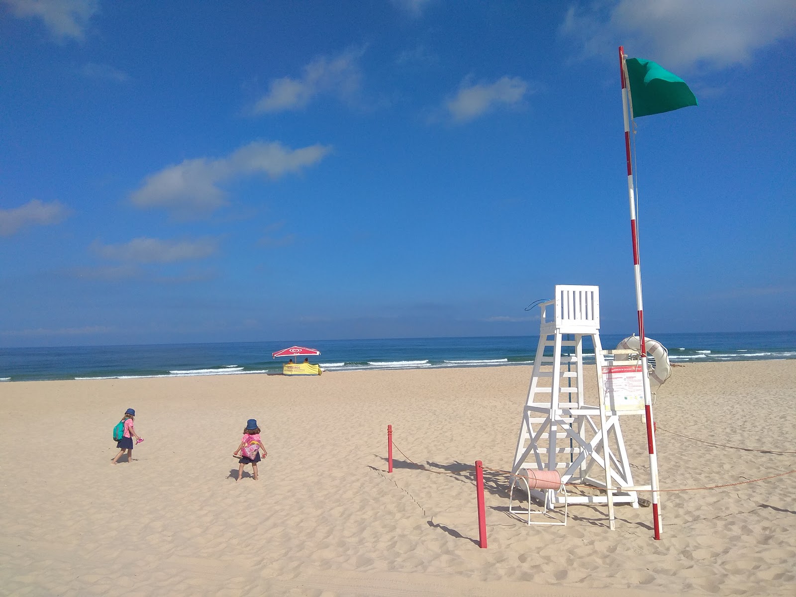 Fotografie cu Praia da Tocha - locul popular printre cunoscătorii de relaxare