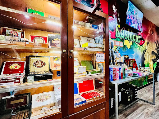 Tobacco Shop «Kushionz Smoke Shop», reviews and photos, 435 South State Road 7, Hollywood, FL 33023, USA