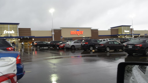 Grocery Store «Meijer», reviews and photos, 15055 Hall Rd, Utica, MI 48315, USA