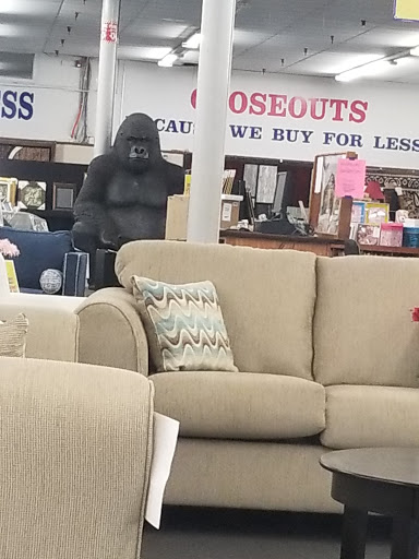 Furniture Store «Unclaimed Freight», reviews and photos, 2260 Industrial Dr, Bethlehem, PA 18017, USA