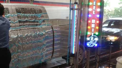 Car Wash «Downey Hand Car Wash & Detail Center», reviews and photos, 9534 Firestone Blvd, Downey, CA 90241, USA