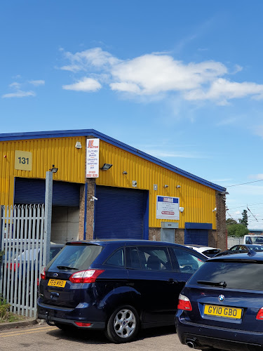 Reviews of JE Autos Motor Mechanics in Warrington - Auto repair shop
