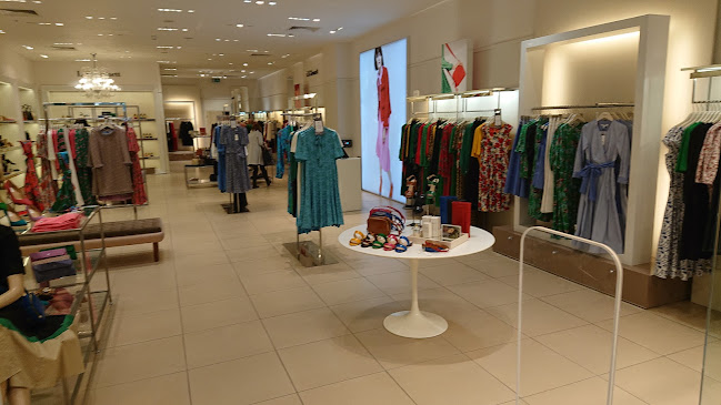 Reviews of LK Bennett - Canary Wharf in London - Clothing store