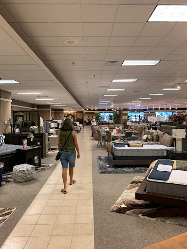 Furniture Store «Badcock Home Furniture &more», reviews and photos, 1555 E Hwy 50, Clermont, FL 34711, USA