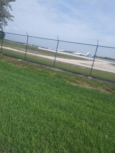 Golf Club «Pompano Beach Golf Shop», reviews and photos, 1101 N Federal Hwy, Pompano Beach, FL 33062, USA