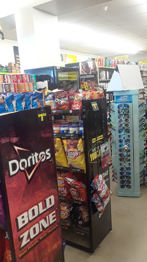 Discount Store «Dollar General», reviews and photos, 2415 69th St, Galveston, TX 77551, USA