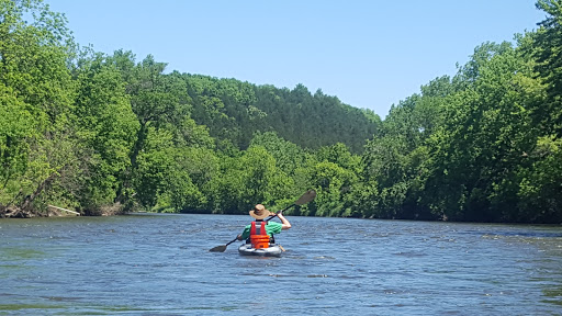 Canoe & Kayak Store «Cannon Falls Canoe and Bike Rental», reviews and photos, 615 N 5th St, Cannon Falls, MN 55009, USA