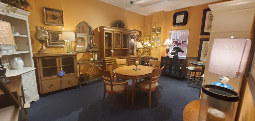Furniture Store «Out of the Box Furniture Inc», reviews and photos, 3045 Sunrise Hwy, Islip Terrace, NY 11752, USA