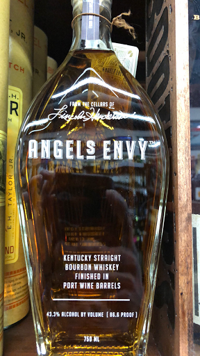 Liquor Store «103 Wine & Spirits», reviews and photos, 6010 Meadowridge Center Dr, Elkridge, MD 21075, USA