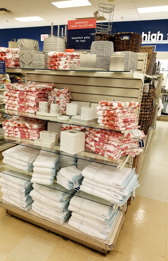 Department Store «Marshalls», reviews and photos, 50 W 225th St, Bronx, NY 10463, USA