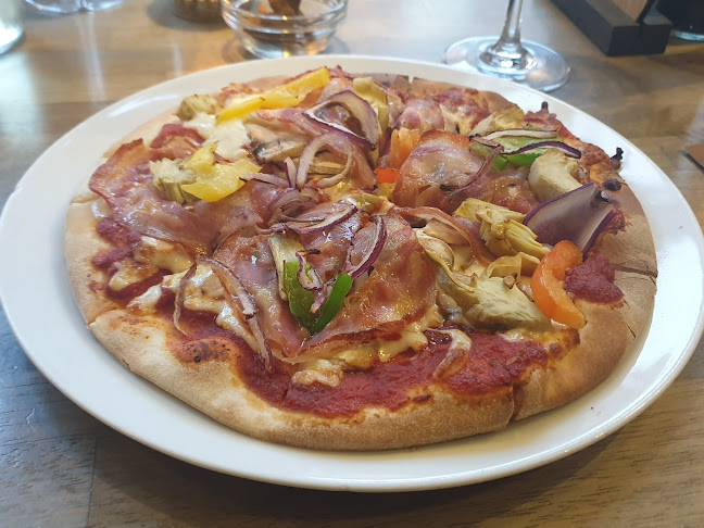La Trattoria, Premium Pizza & Italian Wine - Pizzeria