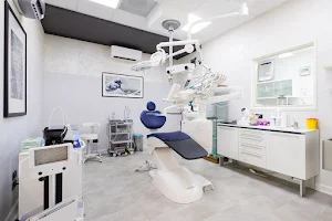 Dr.Simone Villa Igienista Dentale image