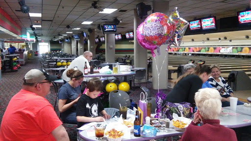 Bowling Alley «Continental Lanes», reviews and photos, 3645 Vanrick Dr, Kalamazoo, MI 49001, USA