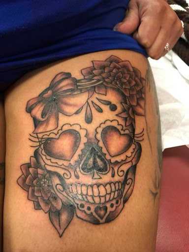 Tattoo Shop «Head 2 Toe Tattoos», reviews and photos, 3008 W Lawrence Ave, Chicago, IL 60625, USA