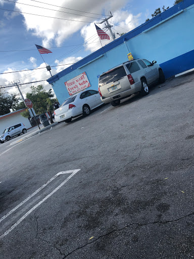 Grocery Store «Dixie Court Food Market», reviews and photos, 106 NW 11th Ave, Fort Lauderdale, FL 33311, USA