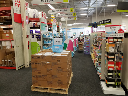 Office Supply Store «Staples», reviews and photos, 21555 Valley Blvd, Walnut, CA 91789, USA