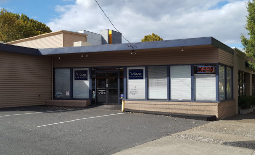 Dry Cleaner «Plaza Cleaners», reviews and photos, 803 NW 21st Ave, Portland, OR 97209, USA
