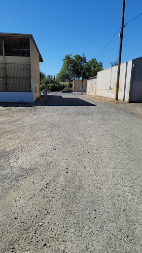 Pet Supply Store «Sutter Orchard Supply», reviews and photos, 573 Bridge St, Yuba City, CA 95991, USA