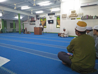 Masjid Sungai Petai