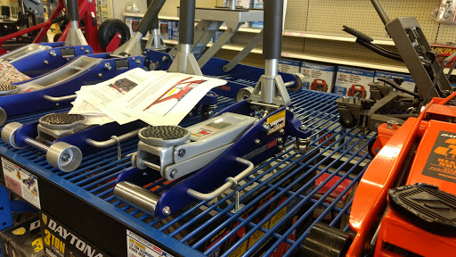 Hardware Store «Harbor Freight Tools», reviews and photos, 3333 N Yarbrough Dr #00055, El Paso, TX 79925, USA