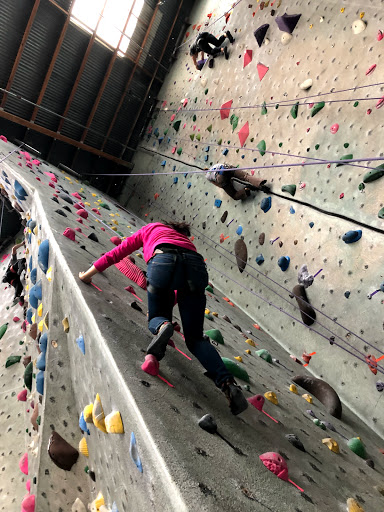 Rock Climbing Gym «Pacific Edge Climbing Gym», reviews and photos, 104 Bronson St #12, Santa Cruz, CA 95062, USA