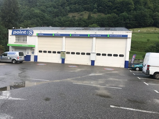 Photo 1 - PIECES AUTO THÔNES